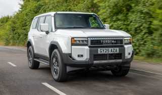 Toyota Land Cruiser Commercial - front tracking